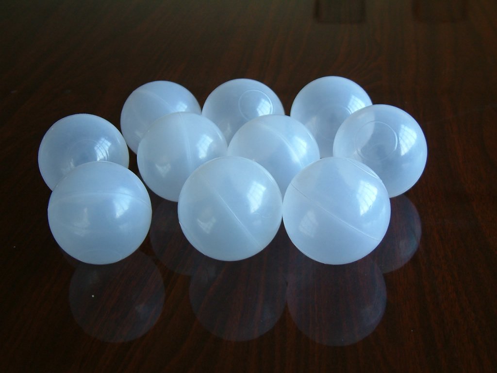 PLASTIC-HOWLLOW-FLOATATION-BALL-PU-BALL-PVC-BALL-PLASTIC-BALL-SEA-BALL-FOR-PALY.jpg